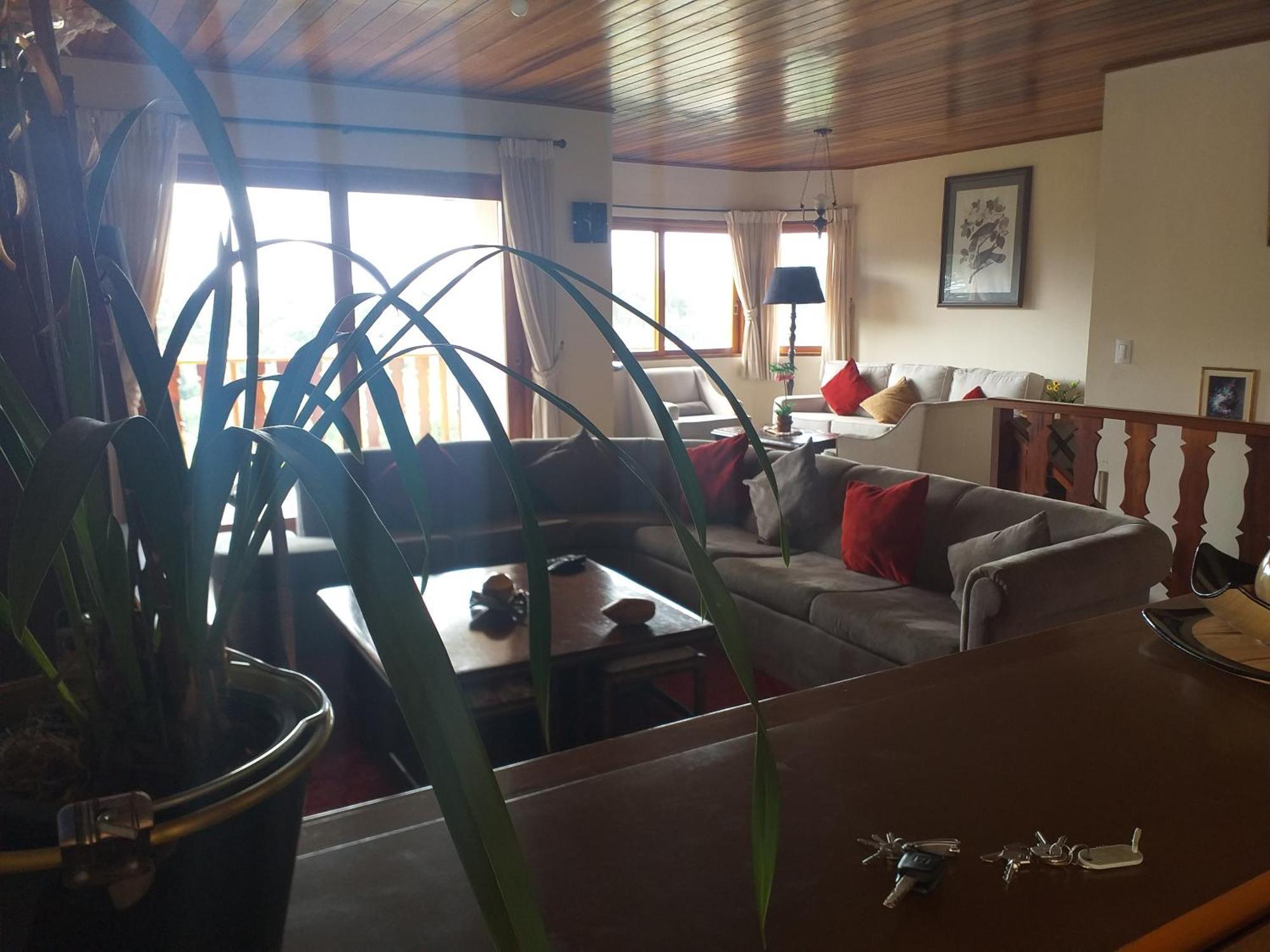 Zanzarini House Villa Campos do Jordao Room photo